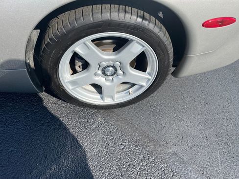 Used 1999 Chevrolet Corvette Coupe w/ Memory Pkg image 25