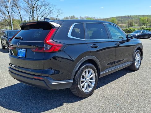Used 2024 Honda CR-V EX-L image 6
