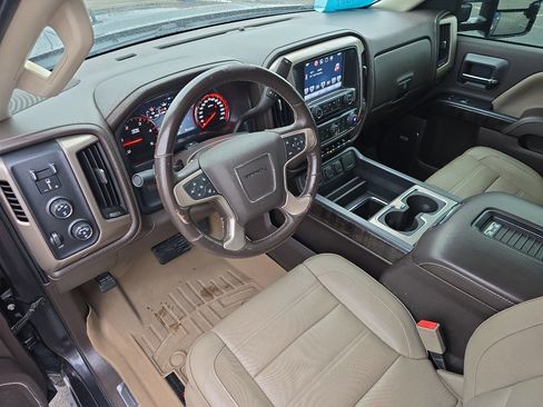 Used 2016 GMC Sierra 3500 Denali w/ Duramax Plus Package image 14