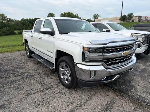 Used 2017 Chevrolet Silverado 1500 LTZ w/ Sport Package AWD/4WD image 9