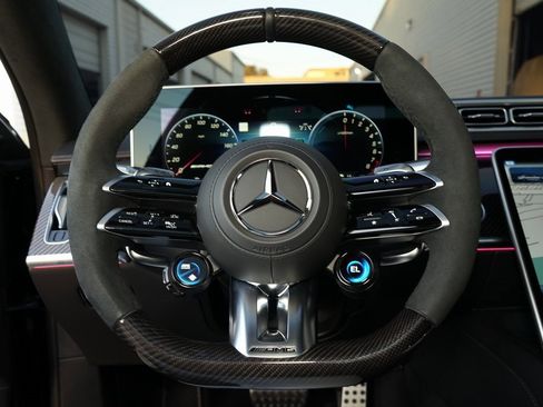 Used 2024 Mercedes-Benz S 63 AMG S image 12