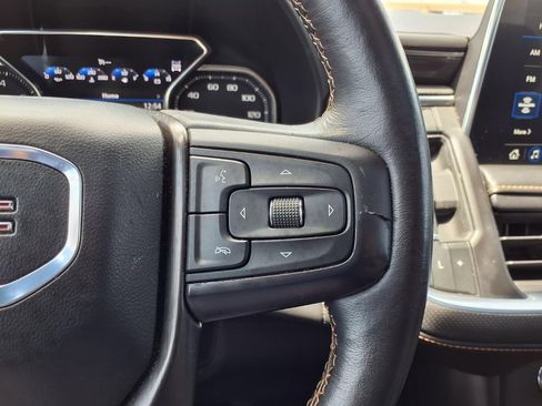 Used 2021 GMC Yukon AT4 w/ LPO, Illumination Package AWD/4WD image 19