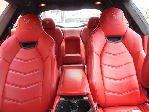 Used 2014 Maserati GranTurismo Sport RWD image 14