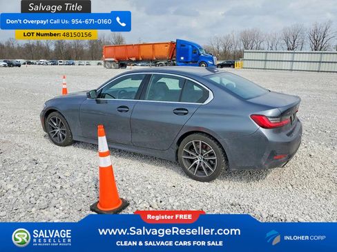 Used 2020 BMW 330i xDrive Sedan w/ Convenience Package image 3