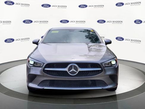 Used 2022 Mercedes-Benz CLA 250 4MATIC image 8