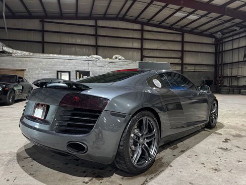 Used 2009 Audi R8 V8 image 5