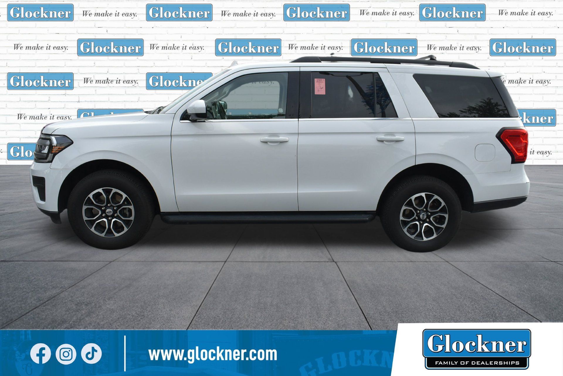Used 2024 Ford Expedition XLT AWD/4WD image 9