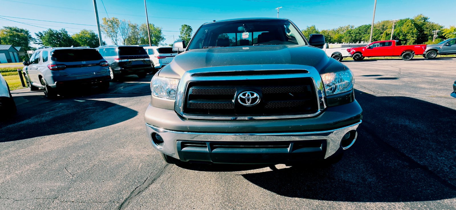 Used 2012 Toyota Tundra 4x4 Double Cab w/ TRD Off-Road Pkg image 2
