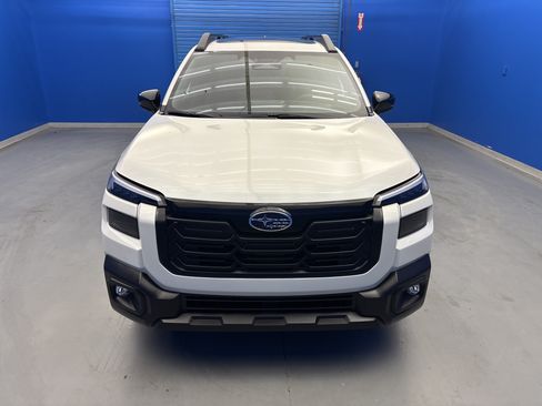 Certified 2026 Subaru Outback Premium AWD/4WD image 3
