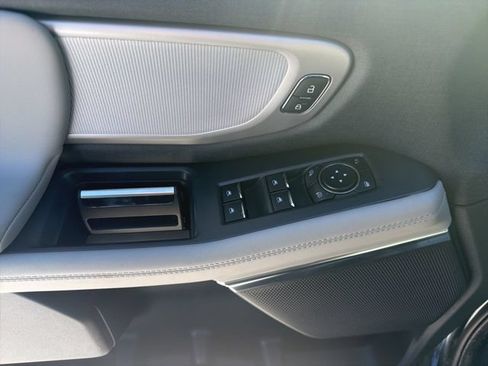New 2026 Ford Expedition Max Active AWD/4WD image 18