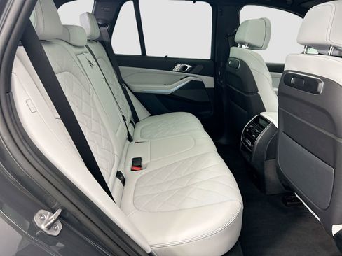 Certified 2026 BMW X5 sDrive40i w/ Climate Comfort Package image 21