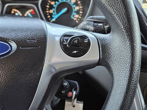 Used 2016 Ford Escape SE w/ Equipment Group 201A image 28