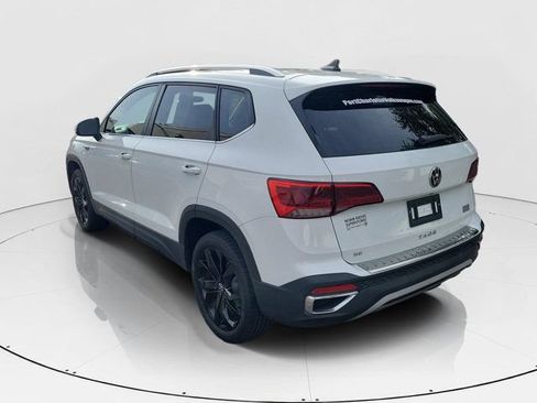 Used 2023 Volkswagen Taos SE w/ Black Wheel Package FWD image 34