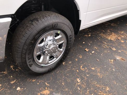 New 2026 RAM 3500 Tradesman image 10