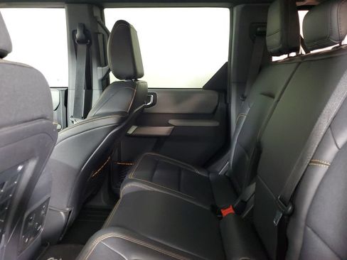 Used 2023 Ford Bronco Badlands AWD/4WD image 8