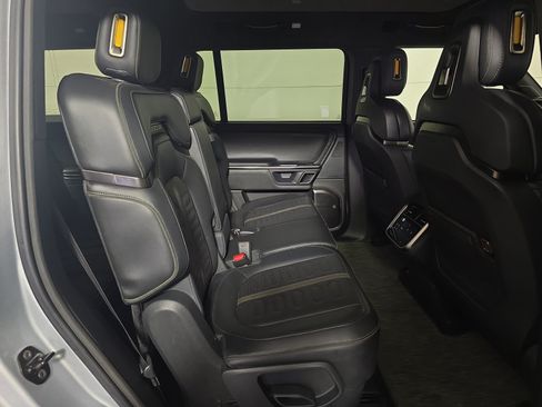 Used 2024 Rivian R1S Adventure AWD/4WD image 23