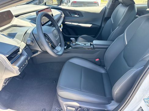 New 2027 Toyota Prius Limited FWD image 26