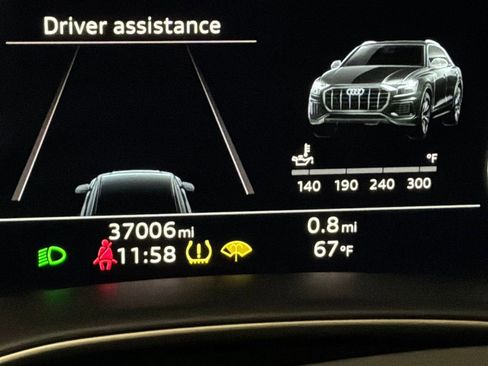 Used 2023 Audi Q8 Premium w/ Convenience Package image 13