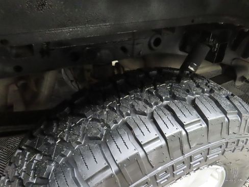 Used 2020 Ford F150 XLT image 31