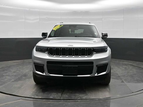 Used 2021 Jeep Grand Cherokee L Limited image 3