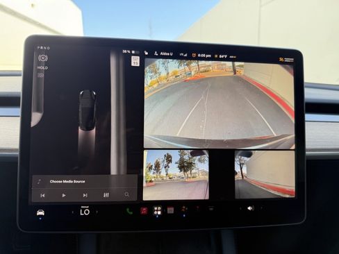 Used 2022 Tesla Model 3 Standard Range RWD image 17
