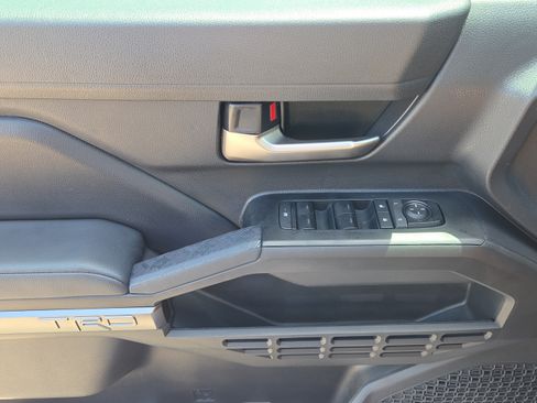 Certified 2025 Toyota Tacoma TRD Sport AWD/4WD image 16
