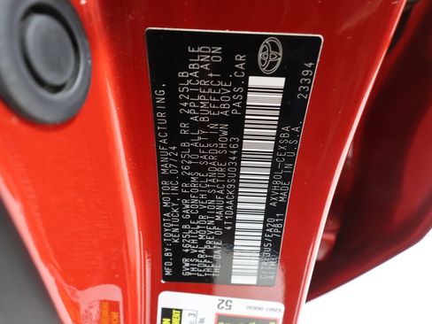 Used 2025 Toyota Camry LE image 32