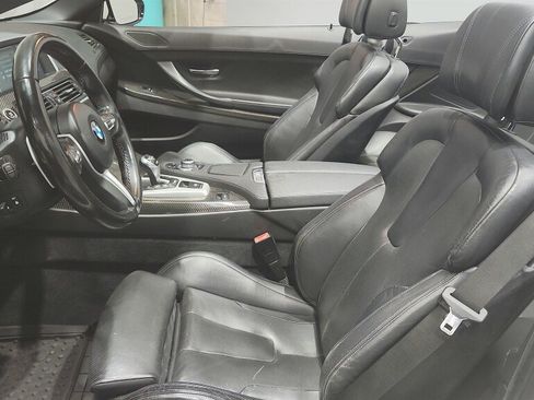 Used 2013 BMW M6 Convertible RWD image 15