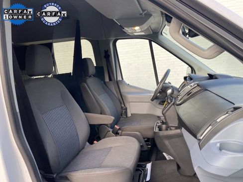 Used 2018 Ford Transit 150 XLT image 14