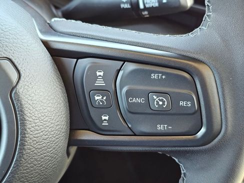 New 2026 Jeep Gladiator Mojave image 16