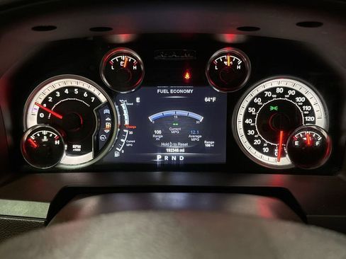 Used 2018 RAM 1500 Laramie w/ Convenience Group image 12