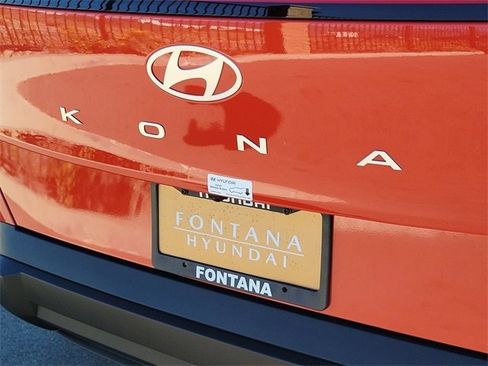 New 2026 Hyundai Kona SE image 23