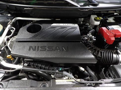Used 2022 Nissan Rogue S FWD image 19
