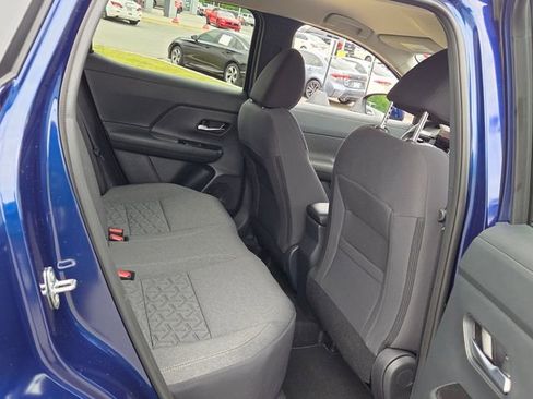 Used 2025 Nissan Kicks SV FWD image 14
