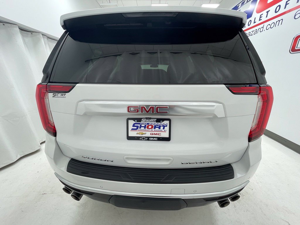 Used 2024 GMC Yukon Denali AWD/4WD image 5