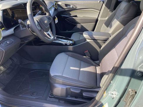 New 2026 Chevrolet Trax LT w/ Driver Confidence Package FWD image 16