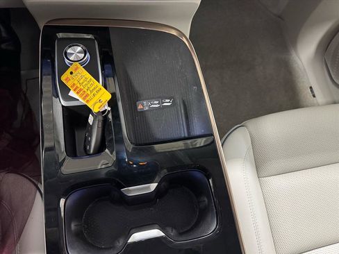 Used 2025 Buick Enclave Avenir w/ Super Cruise Package image 20