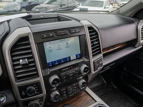 Used 2020 Ford F150 Lariat w/ Equipment Group 502A Luxury image 28