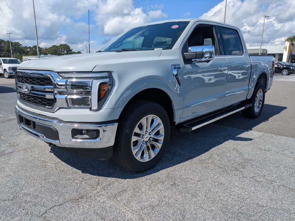 New 2026 Ford F150 Lariat w/ Equipment Group 501A Mid AWD/4WD image 9
