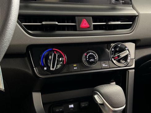 New 2026 Kia Seltos LX image 19