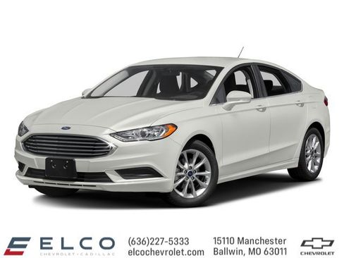 Used 2017 Ford Fusion SE w/ Fusion SE Technology Package FWD image 1