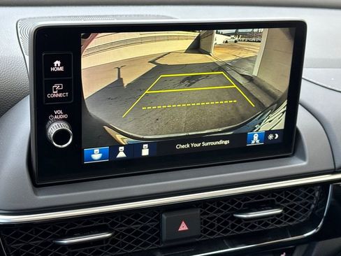 Certified 2025 Acura ADX Base image 24