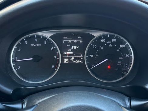 Used 2021 Nissan Kicks S FWD image 31