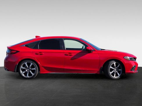 Used 2022 Honda Civic Sport Touring image 5