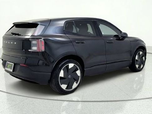 Used 2025 Volvo EX30 Plus w/ Protection Package Premier AWD/4WD image 9