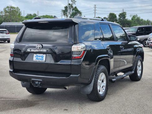 Used 2021 Toyota 4Runner SR5 RWD image 6