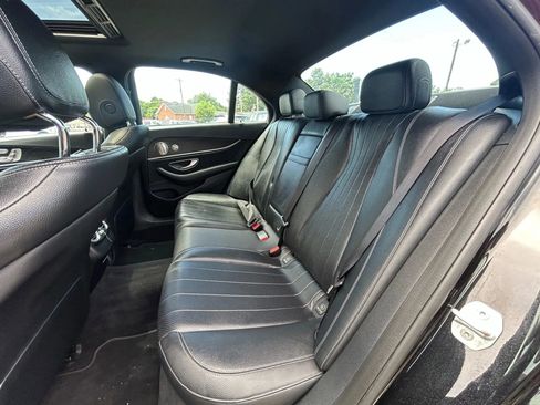 Used 2017 Mercedes-Benz E 300 image 31
