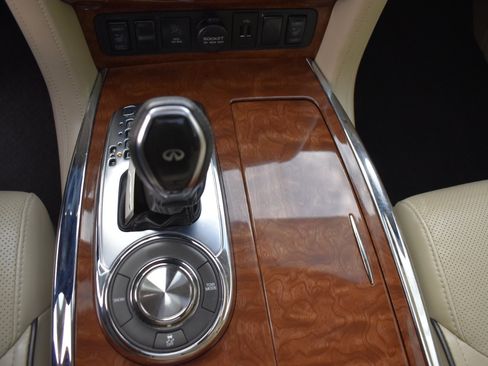 Used 2018 INFINITI QX80 2WD w/ Driver Assistance Package image 42