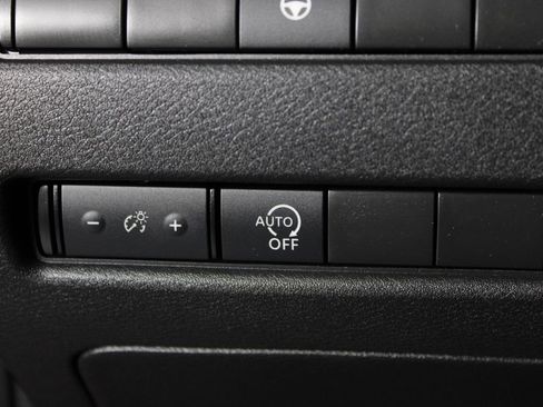 Certified 2023 Nissan Rogue SV AWD/4WD image 24