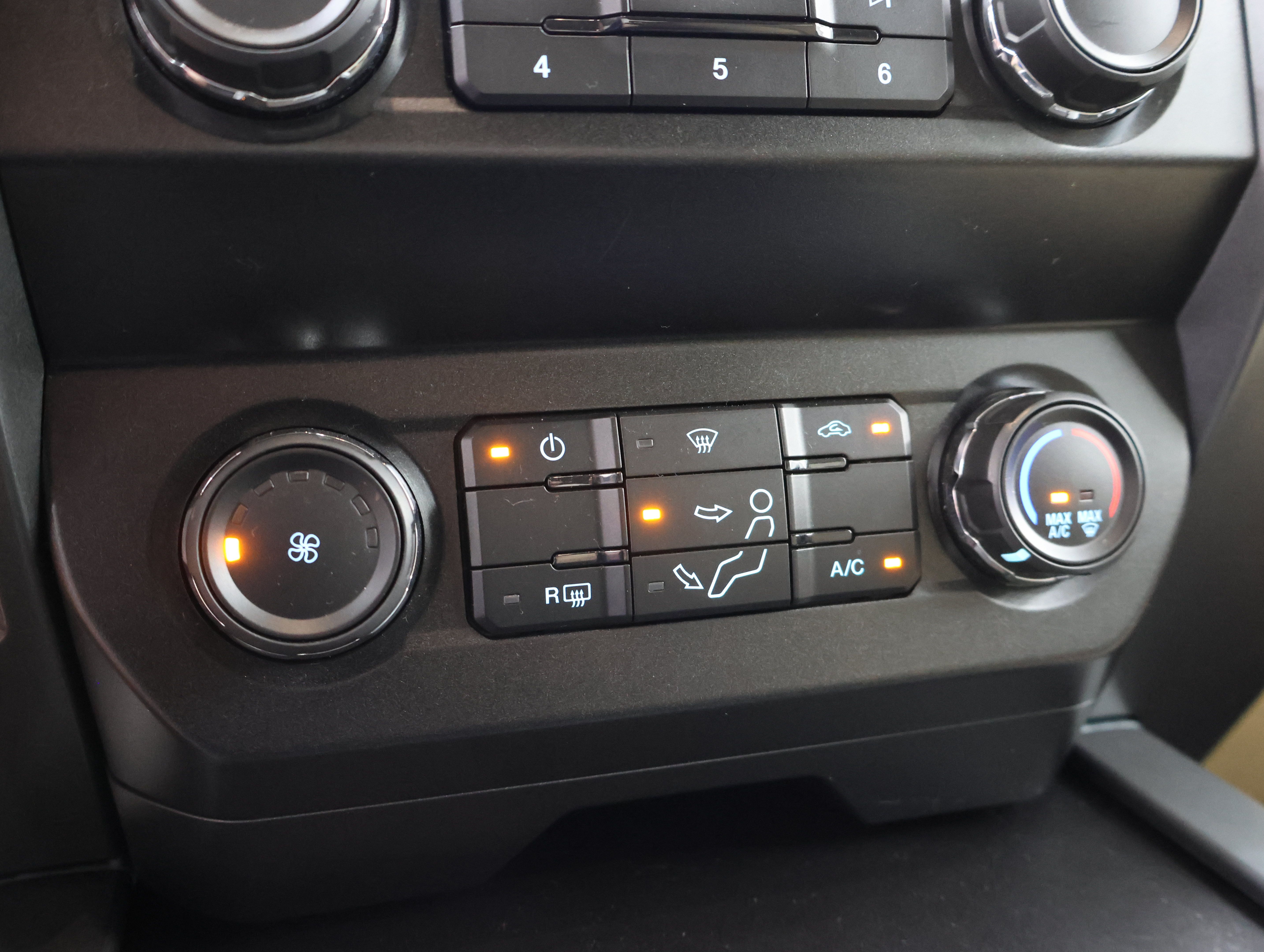 Used 2020 Ford F250 XLT w/ XLT Value Package AWD/4WD image 48